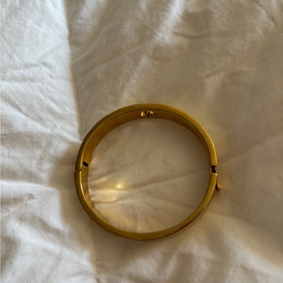 (Kate Spade) Gold and cream Bracelet - Picture 3 of 9
